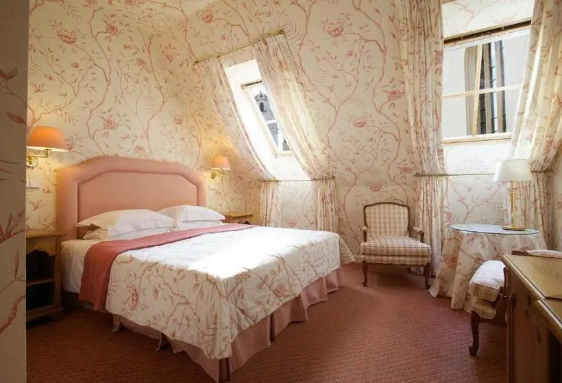 اتاق کلاسیک, Narutis Hotel Small Luxury Hotels Of The World