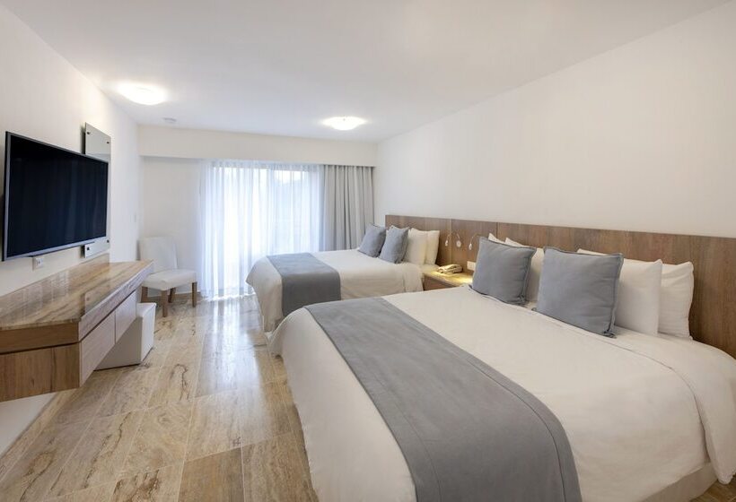 اتاق سوپریور با تخت دو نفره بزرگ, Viva Dominicus Palace By Wyndham, A Trademark All Inclusive