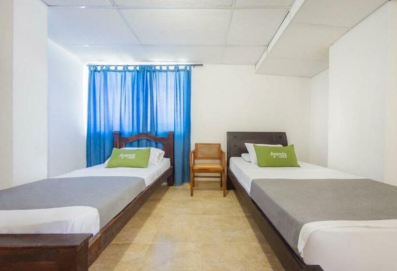 غرفة قياسية, Puerto Vigia