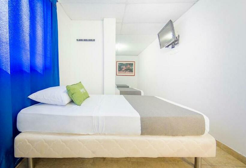 غرفة قياسية ثلاثية, Puerto Vigia