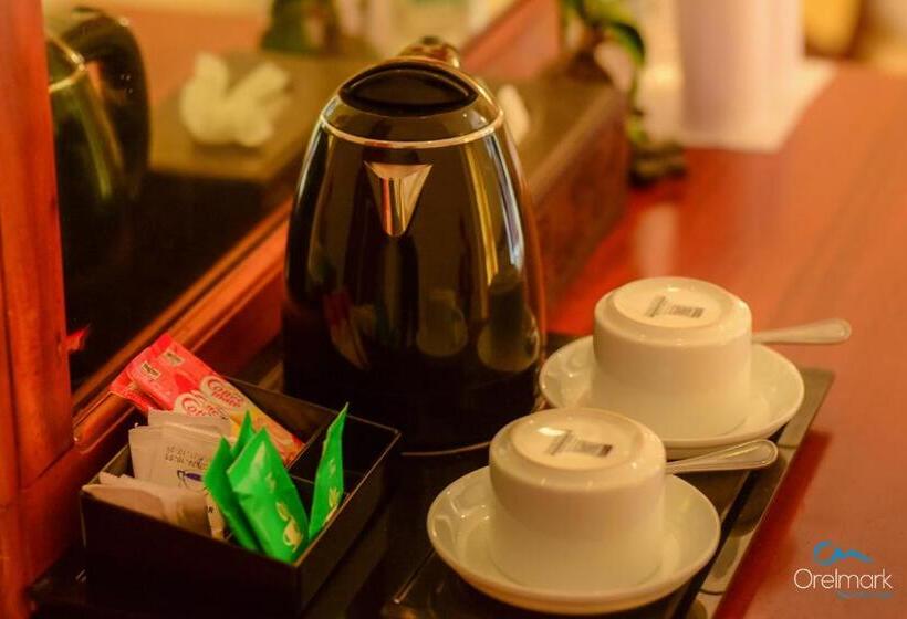 غرفة ديلوكس, Seethawaka Regency