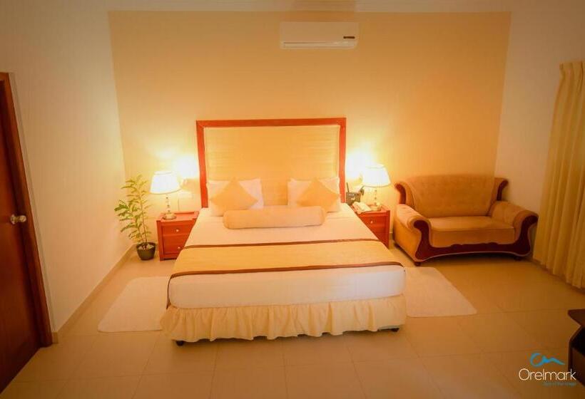 جناح ديلوكس, Seethawaka Regency