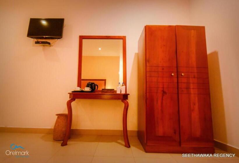 Номер Deluxe, Seethawaka Regency