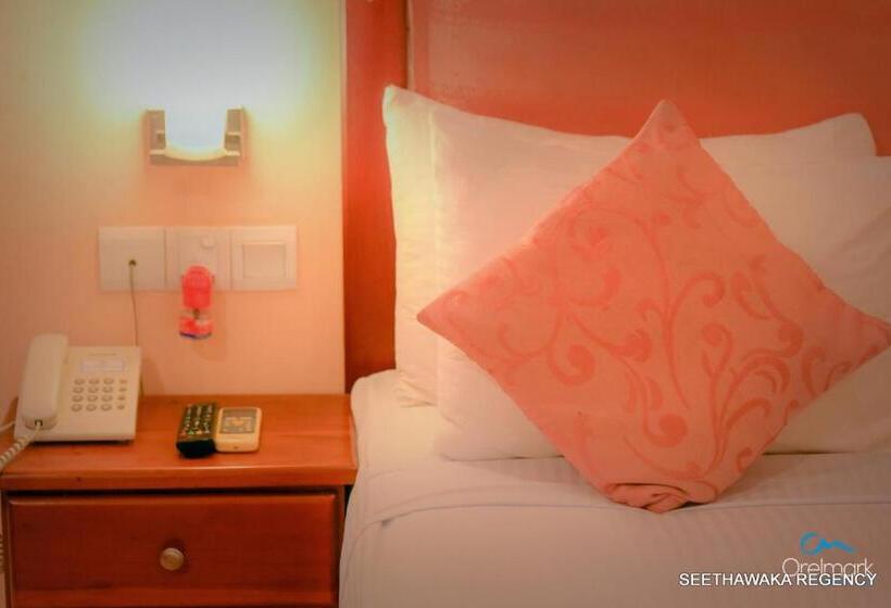 غرفة ديلوكس, Seethawaka Regency