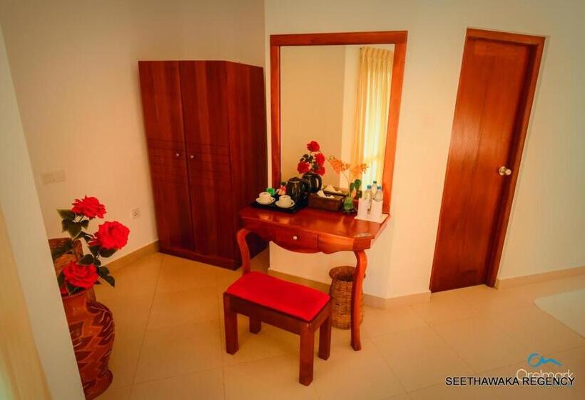 جناح ديلوكس, Seethawaka Regency