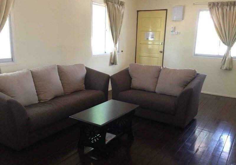 샬레, First Guest House