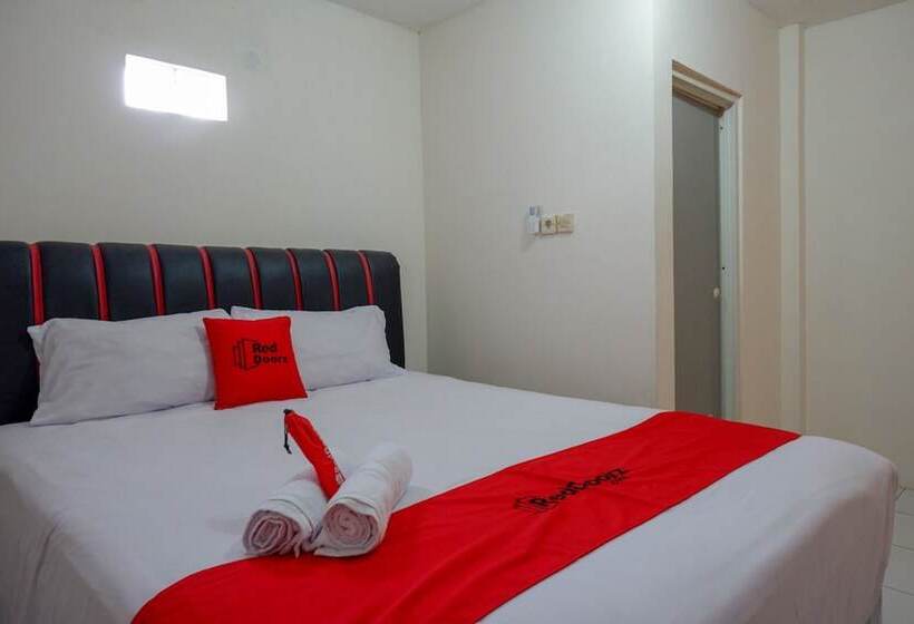 Номер Стандарт, Reddoorz Syariah Near Gor Satria 4