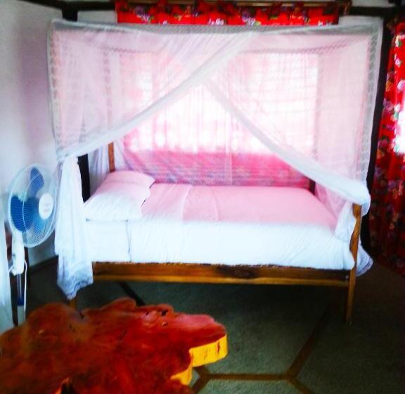 Трехместный Номер Стандарт Вид на Сад, Cabañas El Manglar