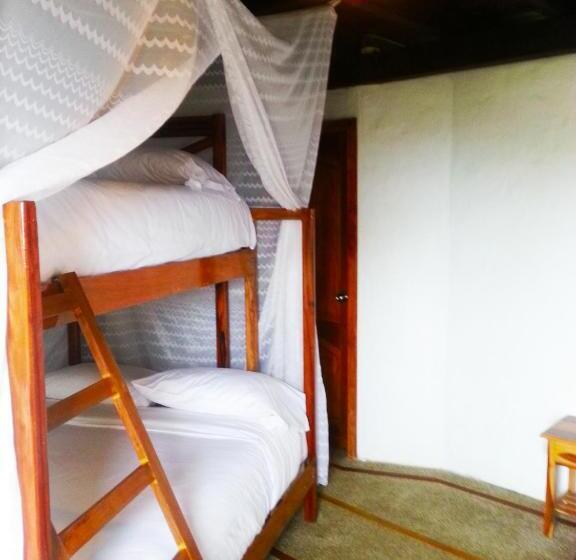 Семейный Номер, Cabañas El Manglar