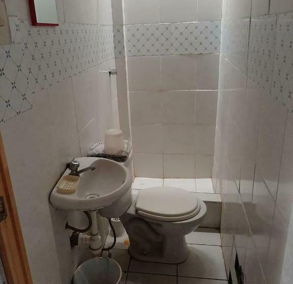 اتاق استاندارد, Hospedaje Anny