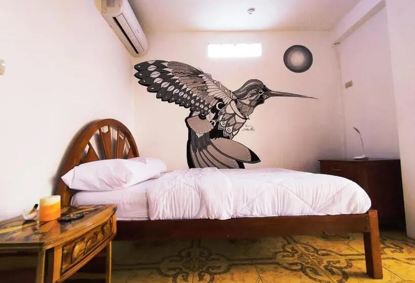 オーシャンビュースイート, Hostal Mirada Al Mar