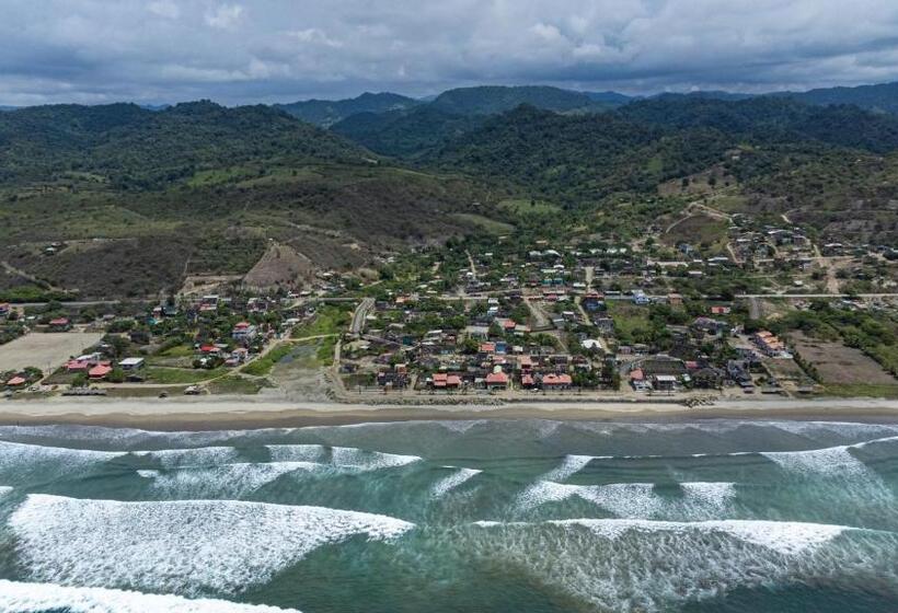 Люкс Вид на Море, Hostal Mirada Al Mar