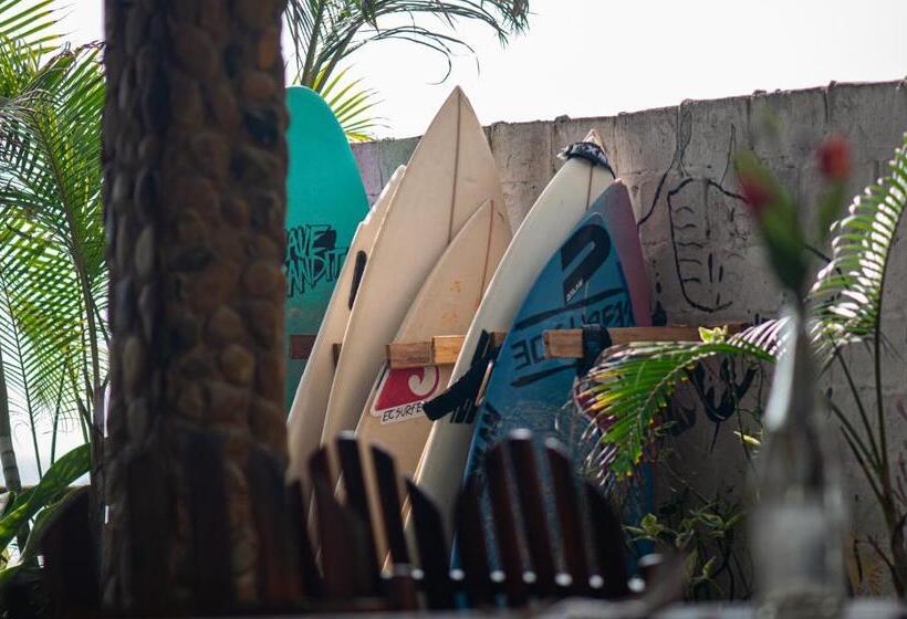 Четырехместный Номер Стандарт Вид на Море, Hostal Mirada Al Mar