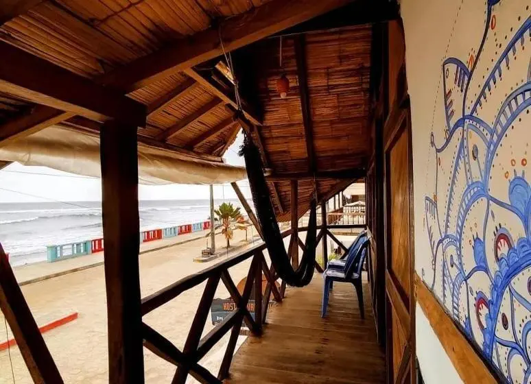 景色の見えるスタンダード４人部屋, Hostal Mirada Al Mar
