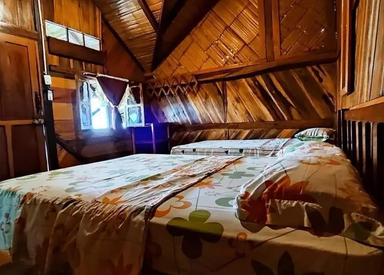 景色の見えるスタンダード４人部屋, Hostal Mirada Al Mar