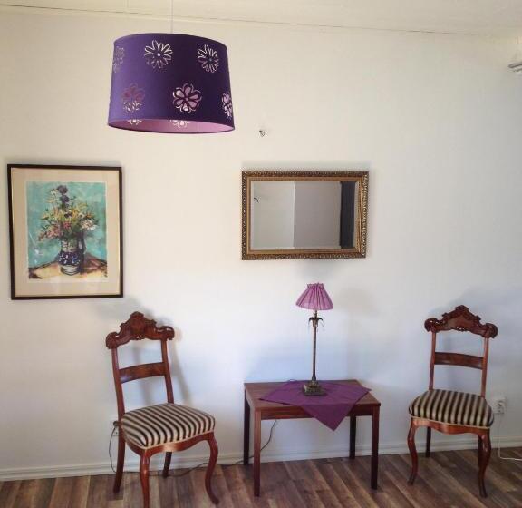 חדר סטנדרט לשלושה עם חדר אמבטיה משוף, åsa Jutegård