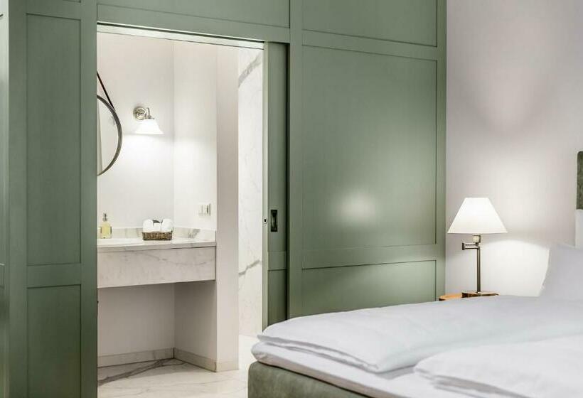 标准间, Zum Glockenturm