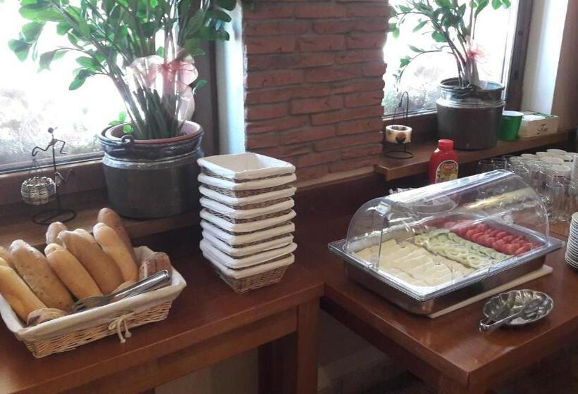 חדר סטנדרט לשלושה, Penzion Kozak B&b