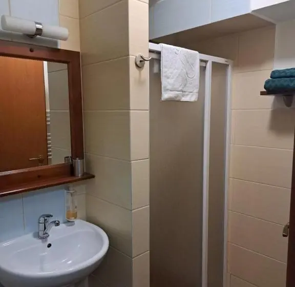 スタンダード4人部屋, Penzion Kozak B&b