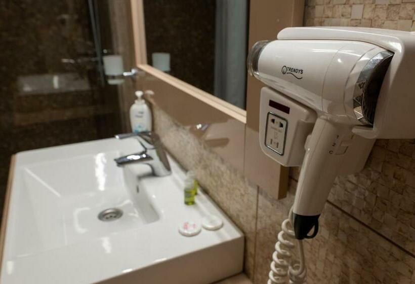 Номер Deluxe, Pensiunea Gabriel