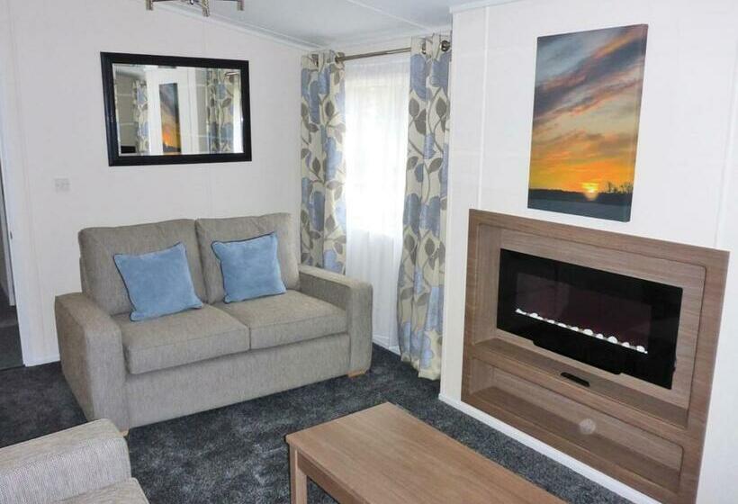 منزل غرفة نوم واحدة, Allerton Park