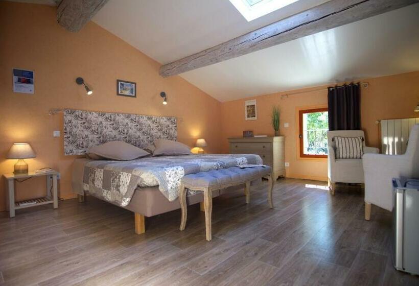 اتاق استاندارد, Mas Val Chênaie Gordes