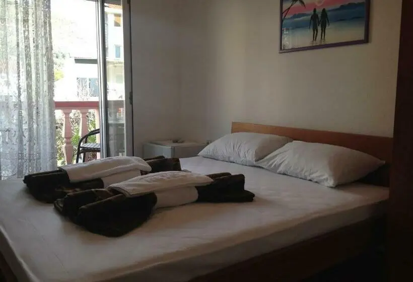 اتاق استاندارد با بالکن, Rooms Kuljic