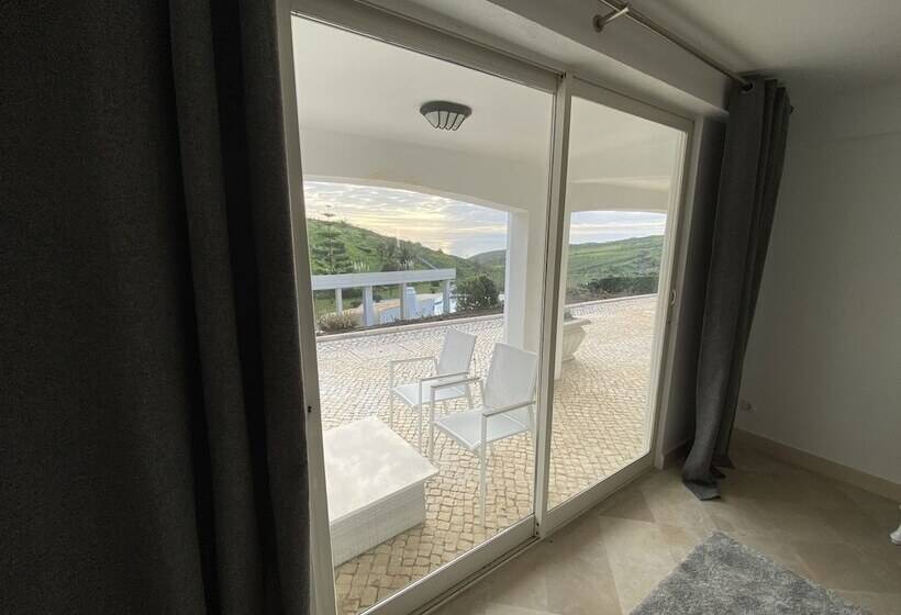 غرفة ديلوكس مطلّة علي البحر, Villa Guincho