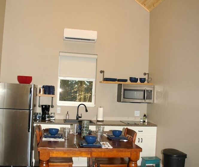 침실 1개 주택, Hill Country Casitas