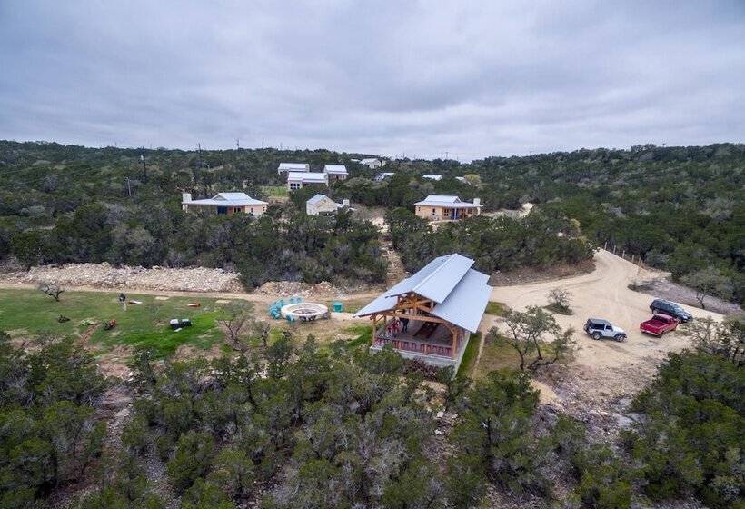 침실 1개 주택, Hill Country Casitas