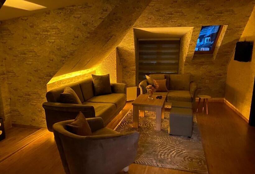 آپارتمان 2 خوابه, Mujen Lux Kopaonik