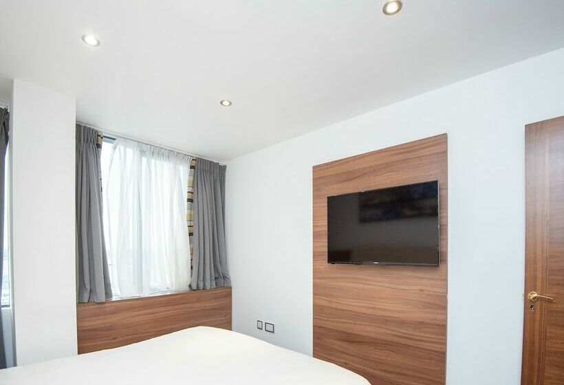 סוויטת סופריור, Livin  Serviced Apartments