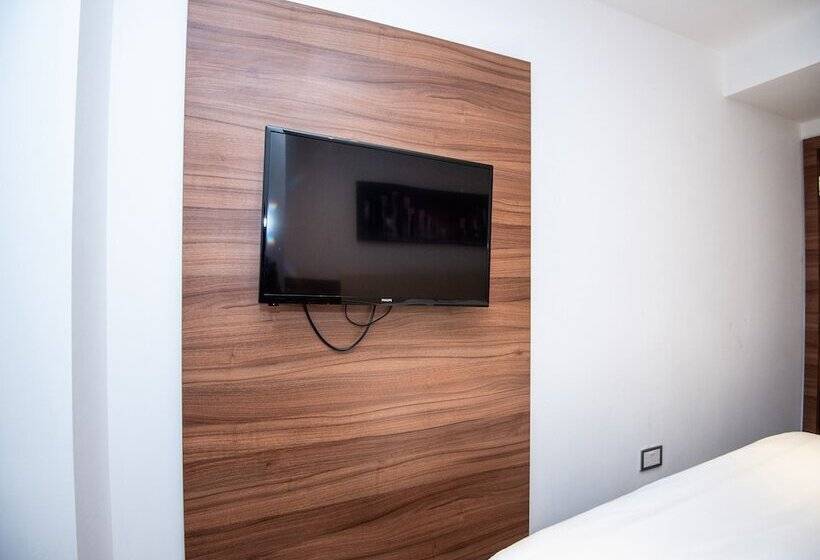 Люкс Повышенной Комфортности, Livin  Serviced Apartments