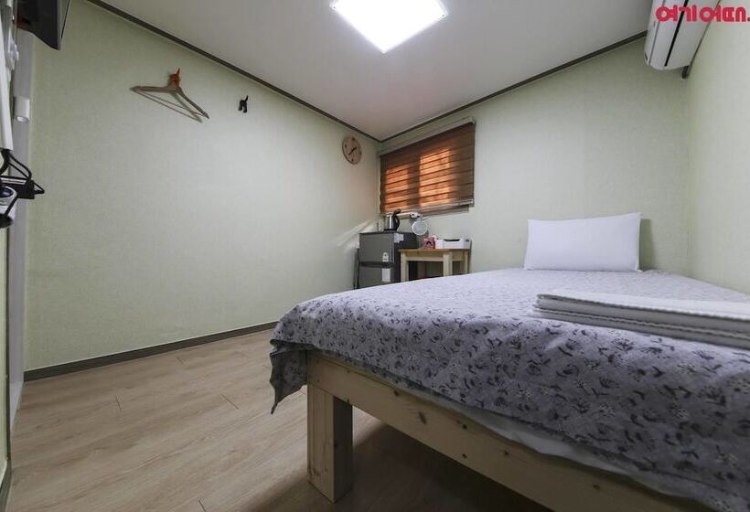 חדר סטנדרט יחיד, Seoul Station R Guesthouse
