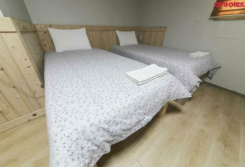 חדר סטנדרט, Seoul Station R Guesthouse