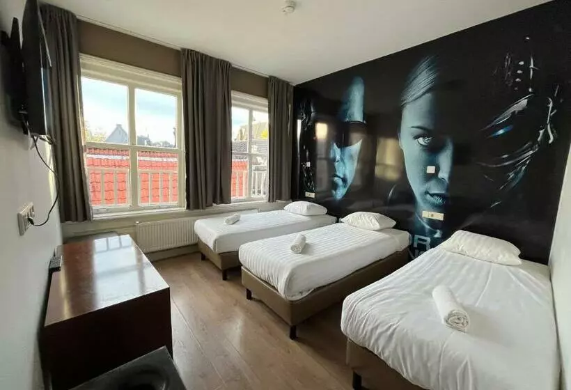 اتاق استاندارد سه نفره, Heart Of Amsterdam Hostel