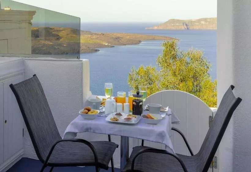 سوئیت با چشم‌انداز, Asteras Villas