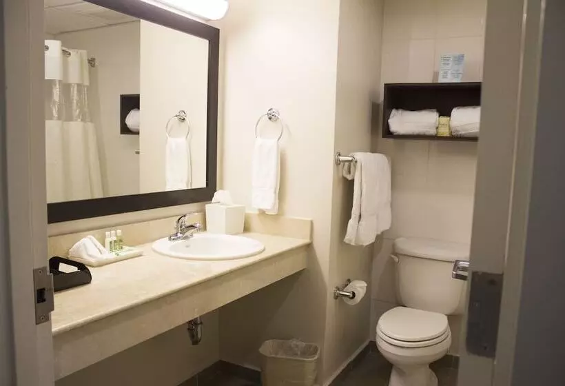 اتاق لوکس, Costa Bahia Hotel & Convention Center