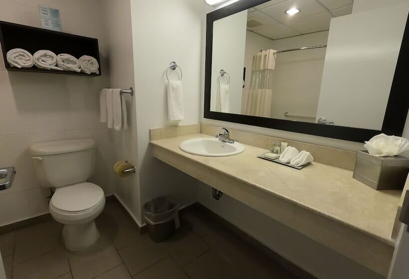 اتاق لوکس, Costa Bahia Hotel & Convention Center