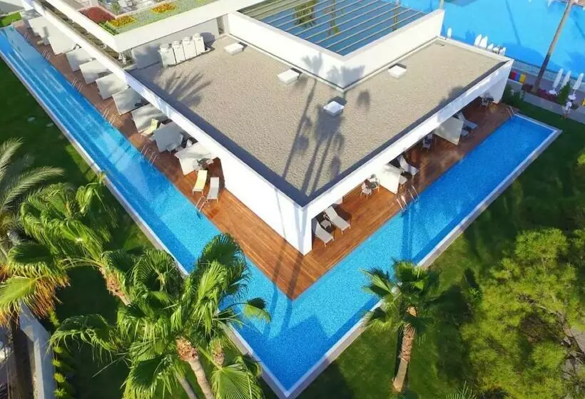 スタンダードルーム, Acanthus Cennet Barut Collection Ultra All Inclusive