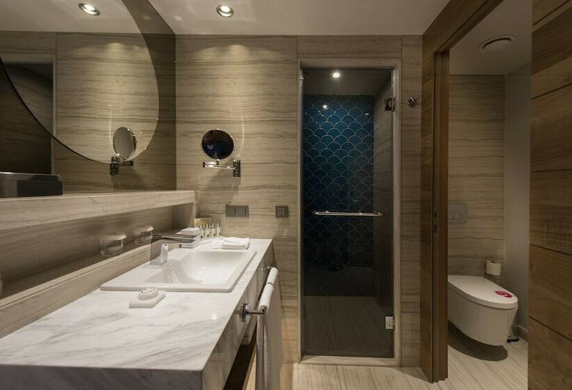 غرفة ديلوكس مطلّة علي البحر, Acanthus Cennet Barut Collection   Ultra All Inclusive