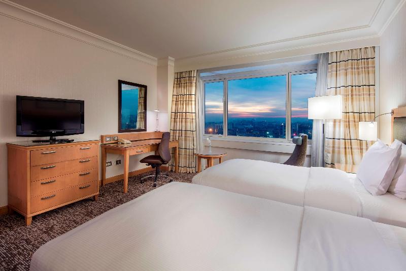 اتاق استاندارد با چشم‌انداز رودخانه, Adana Hiltonsa