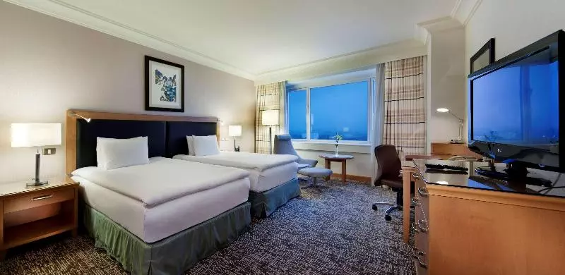 اتاق استاندارد با چشم‌انداز شهر, Adana Hiltonsa