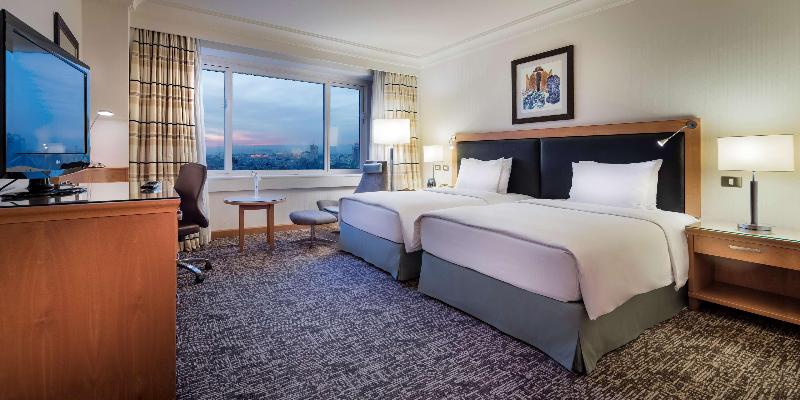 اتاق استاندارد با چشم‌انداز رودخانه, Adana Hiltonsa