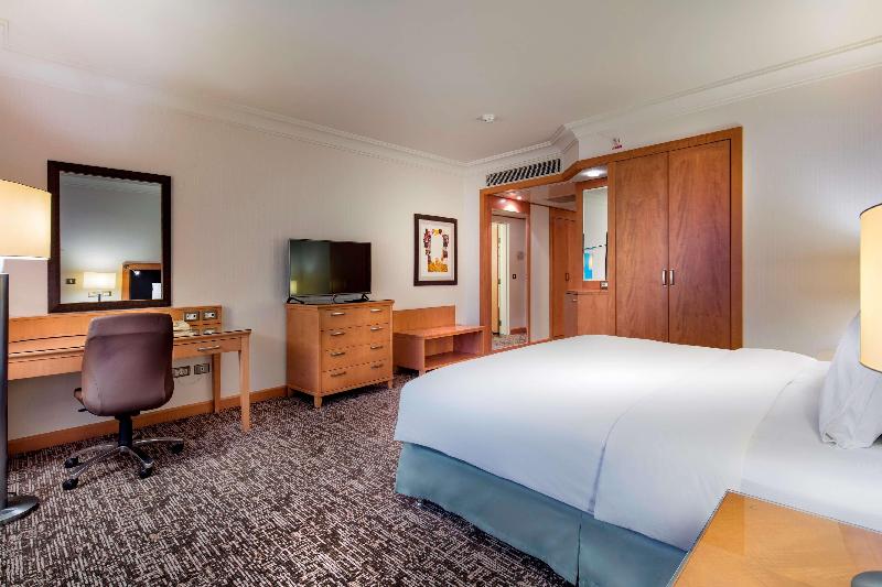 اتاق استاندارد با چشم‌انداز رودخانه, Adana Hiltonsa