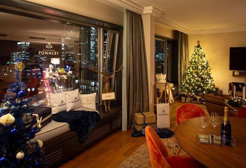 اتاق اجرایی با تخت بزرگ, Adana Hiltonsa
