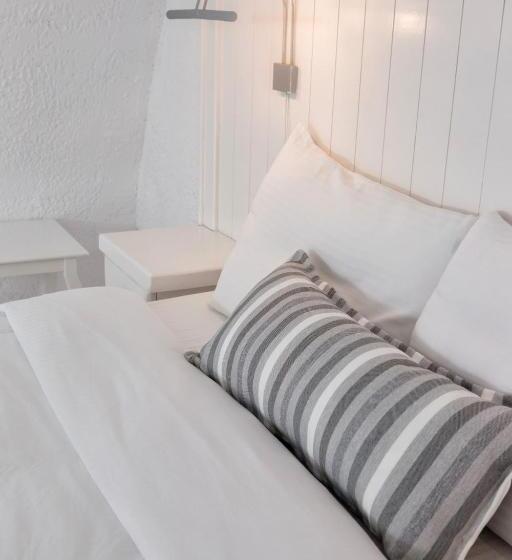 Suíte com Vistas, Artemis Suites