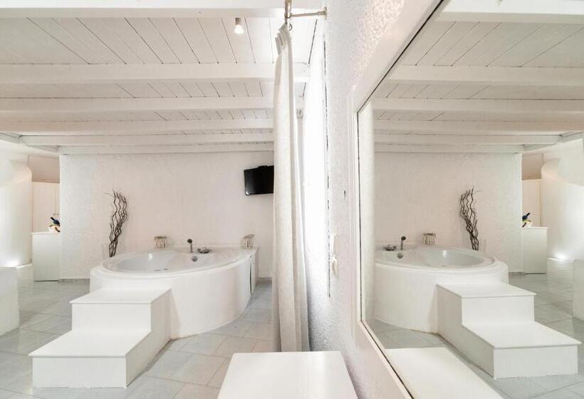 Suíte com Vistas, Artemis Suites