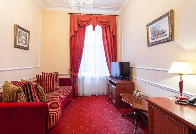 جناح, Artmokhovaya