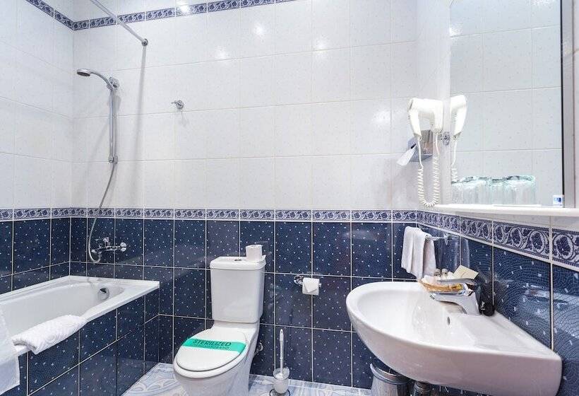 جناح, Artmokhovaya